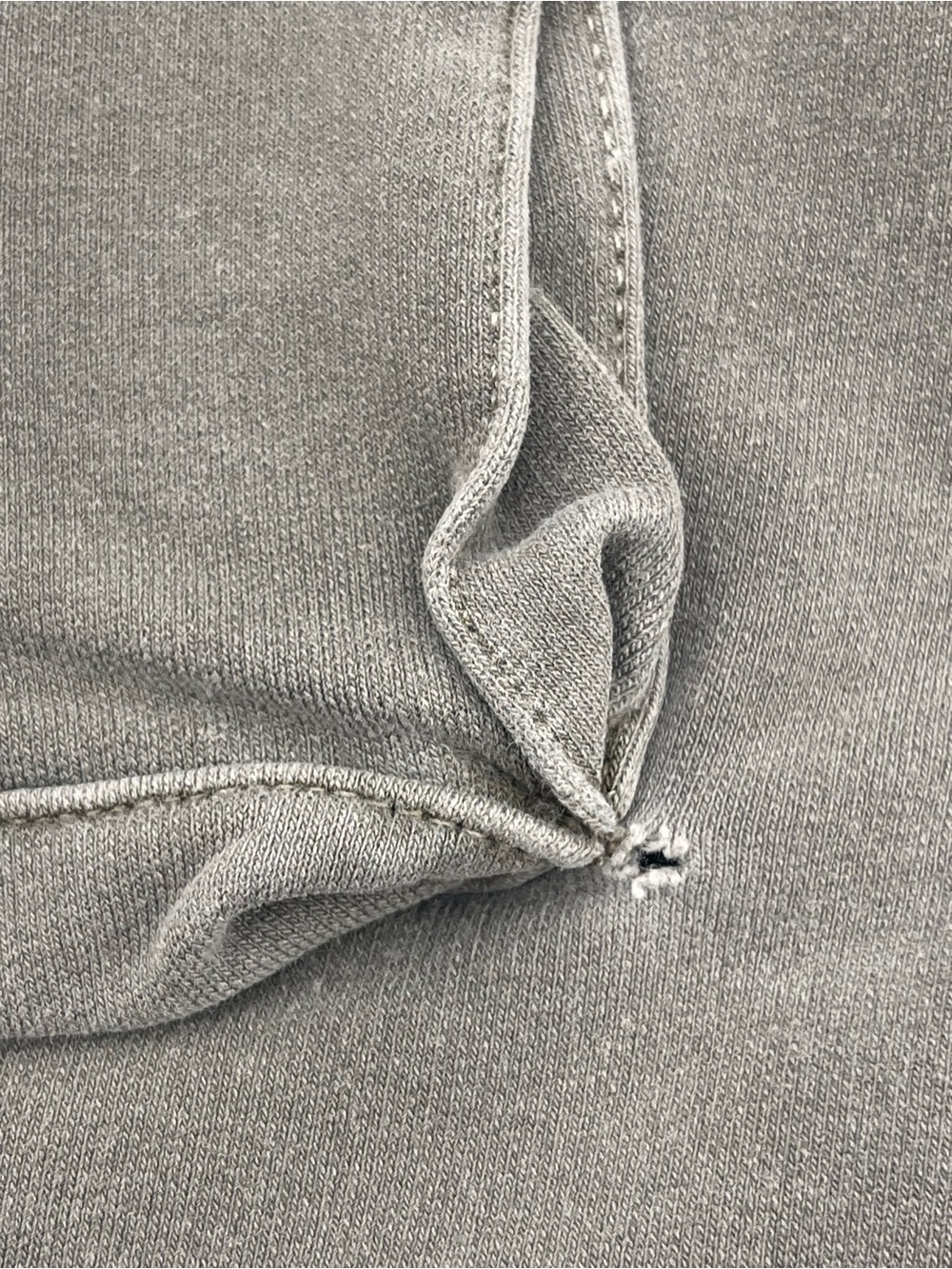 ALO Yoga Women's Cargo Joggers in  Gray - Picture 15 of 16